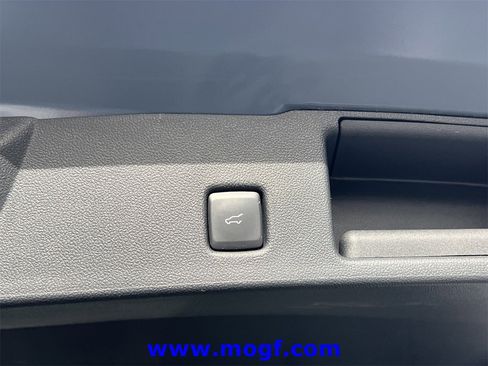 Certified 2024 Ford Escape ST-Line Select w/ Tech Pack #2 image 25