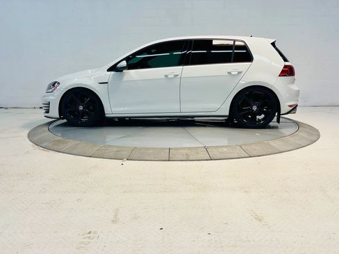 Used 2015 Volkswagen GTI S FWD image 23