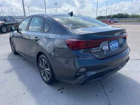 Used 2024 Kia Forte LXS w/ LXS Technology Package FWD image 5
