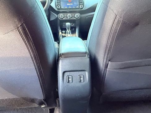 Used 2024 Nissan Kicks SV FWD image 25