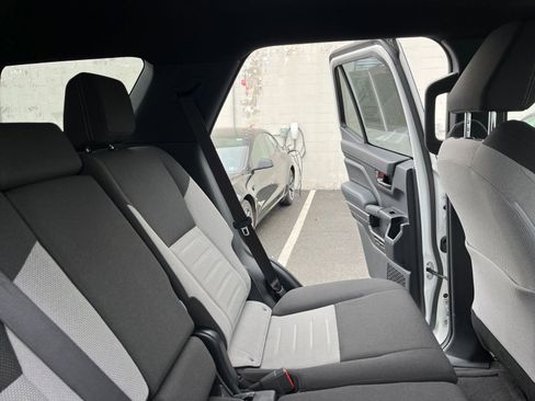 Used 2025 Toyota 4Runner TRD Off-Road image 38