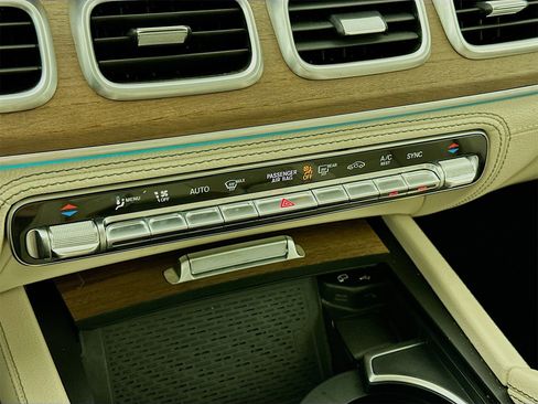 Certified 2023 Mercedes-Benz GLE 450 4MATIC image 17