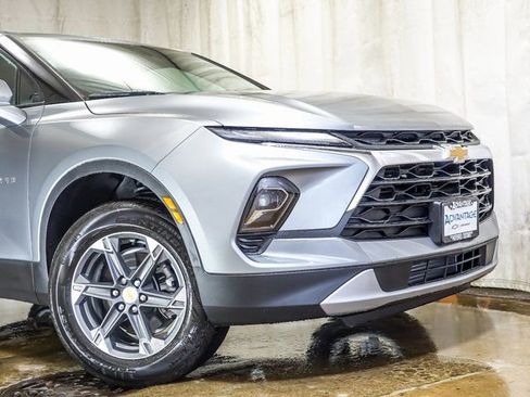 New 2026 Chevrolet Blazer LT w/ LPO, Floor Liner Package image 3