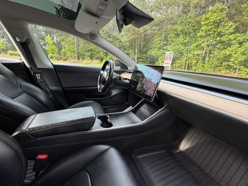 Used 2018 Tesla Model 3 Mid Range RWD image 20