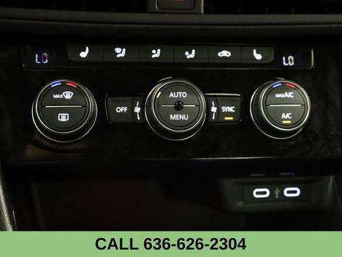 Used 2024 Volkswagen Jetta GLI 40th Anniversary Edition image 21