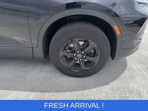 Used 2024 Chevrolet Blazer LT w/ Midnight/Sport Edition image 18