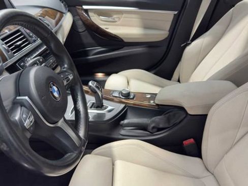 Used 2016 BMW 340i xDrive Sedan AWD/4WD image 21