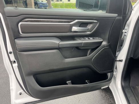 Used 2023 RAM 1500 Big Horn AWD/4WD image 16
