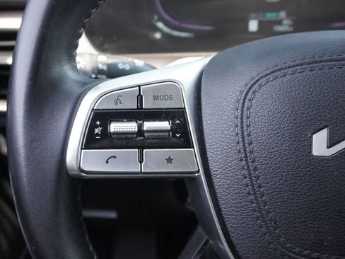 Used 2023 Kia Telluride LX AWD/4WD image 38