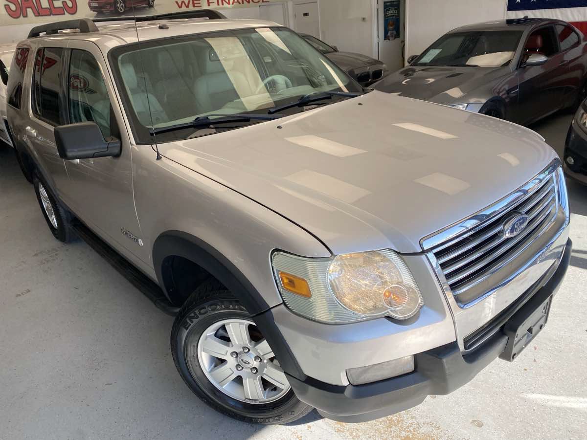 Used 2007 Ford Explorer XLT RWD image 10