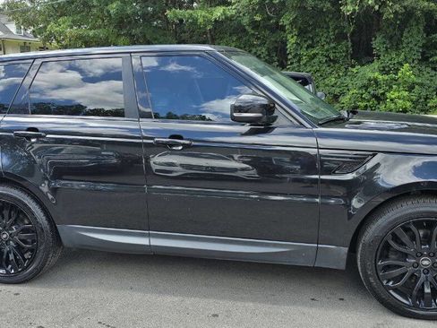 Used 2014 Land Rover Range Rover Sport HSE image 4