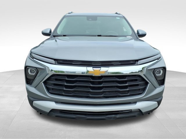 Used 2025 Chevrolet TrailBlazer LT AWD/4WD image 12