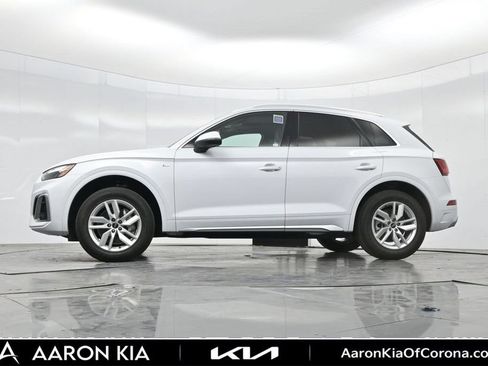 Used 2023 Audi Q5 2.0T Premium w/ Convenience Package AWD/4WD image 7