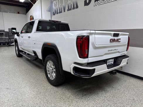 Used 2020 GMC Sierra 3500 Denali w/ Denali Ultimate Package image 7