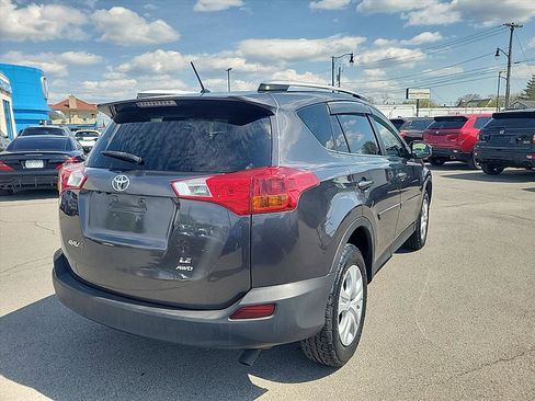 Used 2014 Toyota RAV4 LE image 5