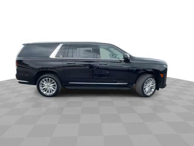 Certified 2021 Cadillac Escalade ESV Premium Luxury AWD/4WD image 9