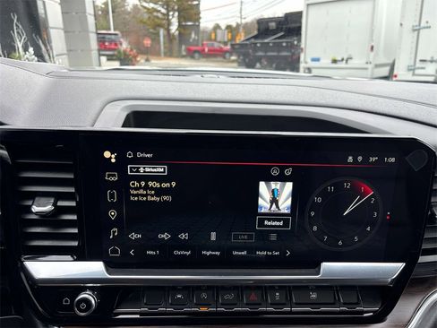 Used 2023 GMC Sierra 1500 SLT w/ SLT Convenience Package image 27