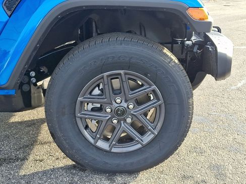 New 2026 Jeep Gladiator Sport image 8