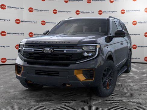 New 2025 Ford Expedition Tremor image 2