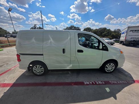 Used 2017 Nissan NV200 SV w/ Technology Package FWD image 16