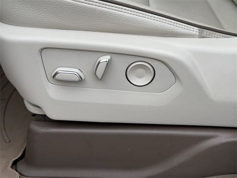 Used 2022 GMC Yukon Denali w/ Max Trailering Package image 24