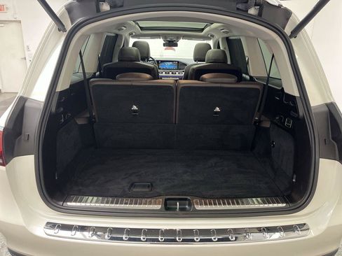 Used 2023 Mercedes-Benz GLS 450 4MATIC image 33