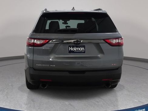 Used 2020 Chevrolet Traverse RS w/ LPO, Floor Liner Package AWD/4WD image 7