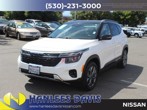 Used 2024 Kia Seltos S AWD/4WD image 3