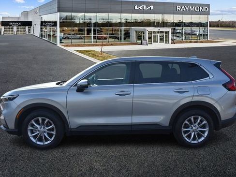 Used 2024 Honda CR-V EX image 6