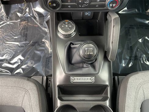 Used 2021 Ford Bronco Big Bend image 12