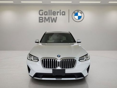 Used 2024 BMW X3 xDrive30i w/ Premium Package AWD/4WD image 3