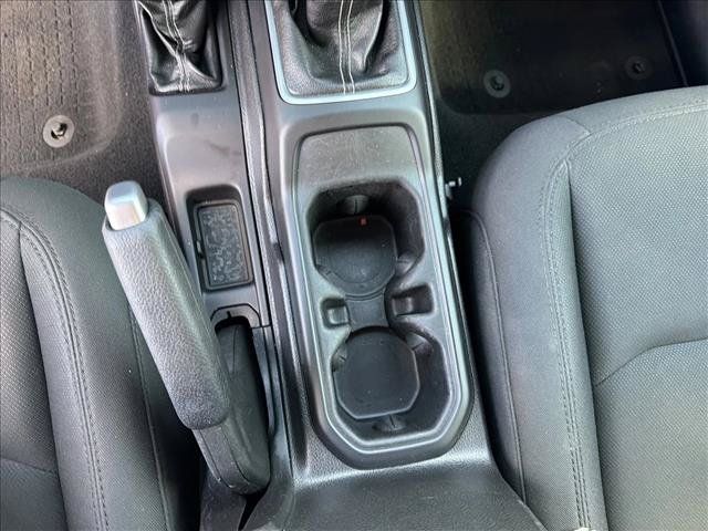 Used 2019 Jeep Wrangler Unlimited Sahara AWD/4WD image 17