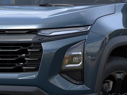 New 2027 Chevrolet Equinox LT w/ Convenience Package II FWD image 11