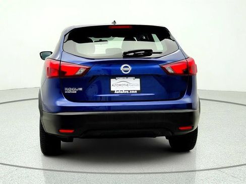 Used 2019 Nissan Rogue Sport S FWD image 6