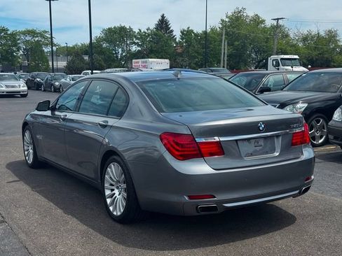 Used 2010 BMW 750Li xDrive AWD/4WD image 8