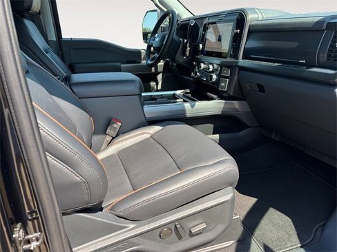 New 2025 Ford F250 Lariat w/ Lariat Ultimate Package image 15