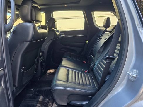 Used 2018 Jeep Grand Cherokee Limited image 32