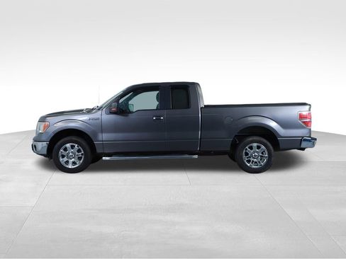 Used 2014 Ford F150 XLT w/ XLT Chrome Package image 9