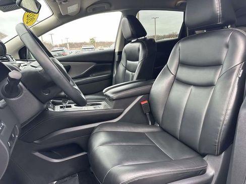 Used 2024 Nissan Murano SV w/ SV Midnight Edition Package image 14