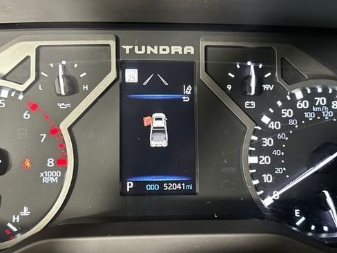 Used 2022 Toyota Tundra SR5 w/ TRD Off-Road Package image 16