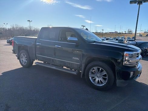Used 2018 Chevrolet Silverado 1500 High Country image 11