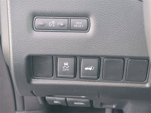 Used 2017 Nissan Murano SL image 23