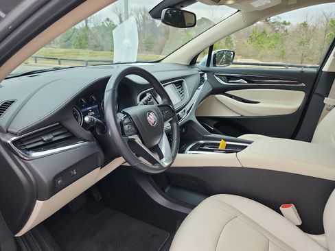 Certified 2023 Buick Enclave Essence image 12
