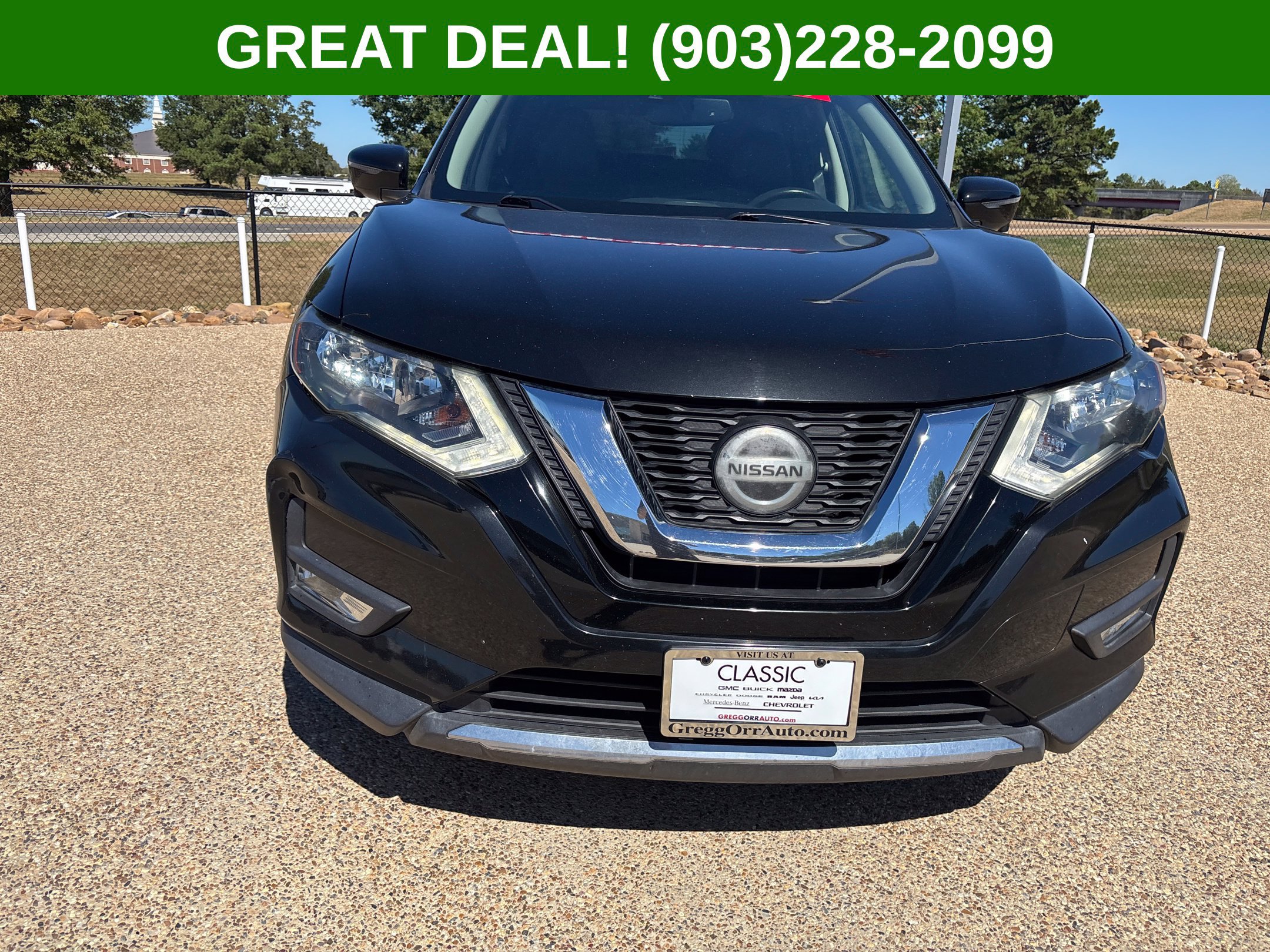 Used 2019 Nissan Rogue SL FWD image 2