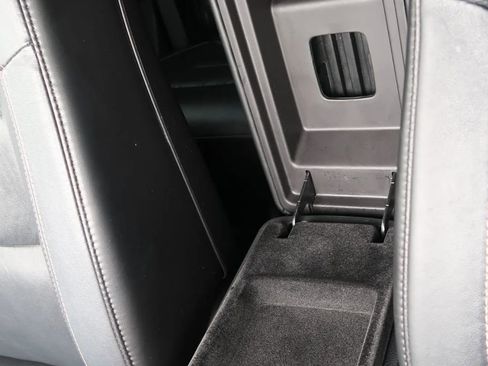 Used 2015 Jeep Grand Cherokee Limited image 22