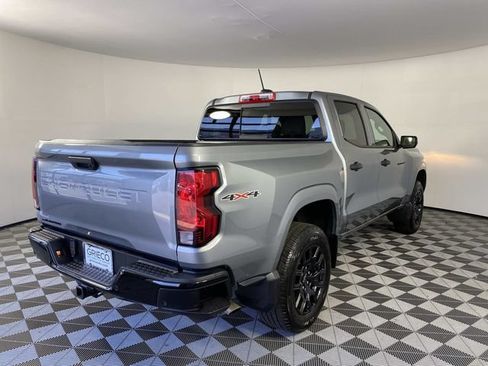 Used 2026 Chevrolet Colorado W/T w/ LPO, Utility Wall Package AWD/4WD image 9