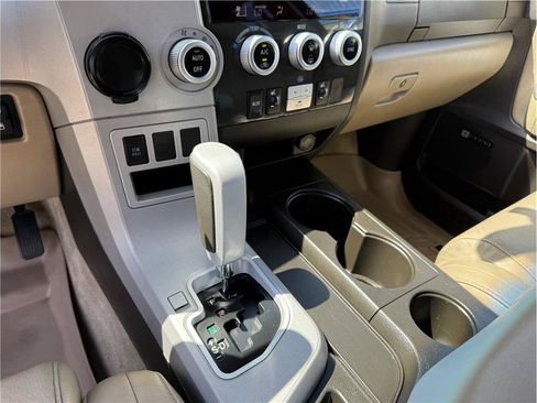 Used 2008 Toyota Sequoia Limited RWD image 25