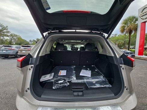 New 2026 Nissan Rogue Platinum w/ Platinum Premium Package image 34