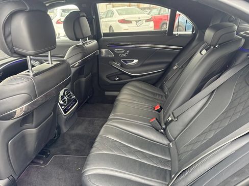 Used 2020 Mercedes-Benz S 560 Sedan image 13
