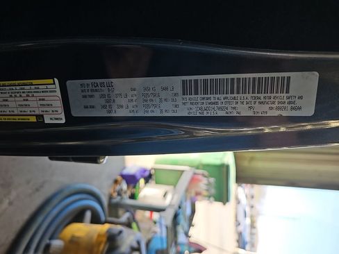 Used 2017 Jeep Wrangler Unlimited Sport image 31